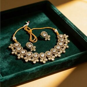 Tanvi Necklace Set